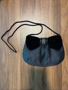 Vintage Avon Black Bow Bag